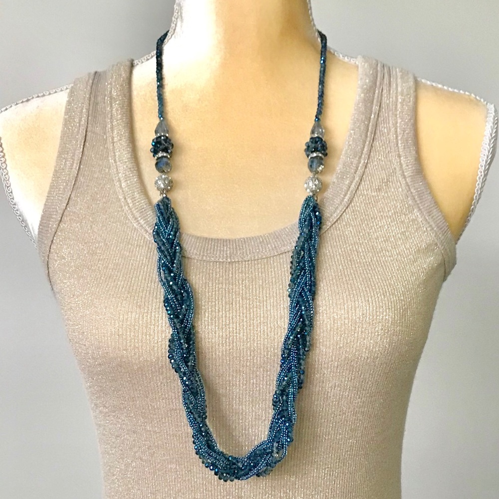 🆕Shiny Blue Beads Necklace ✨
